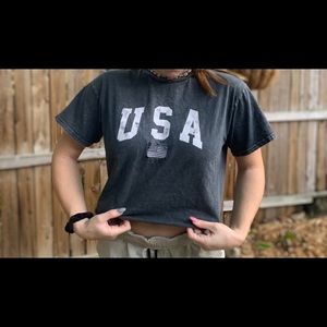 Brandy Melville USA crop T